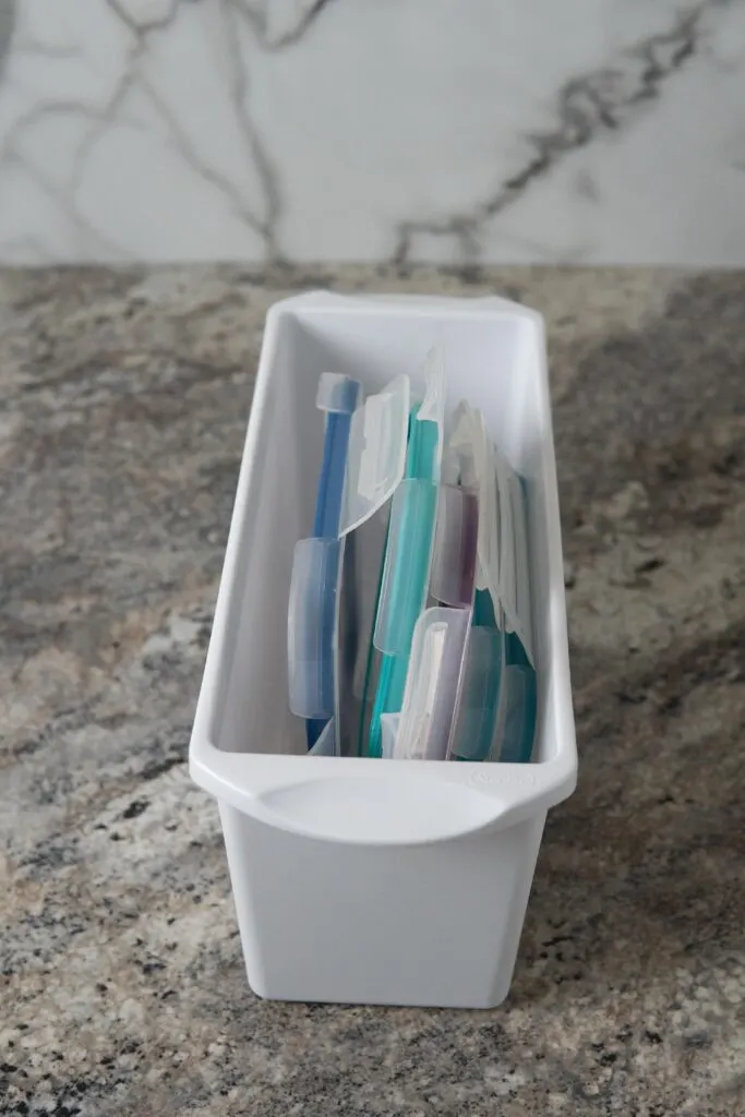 Snapware Glass Food Storage Containers Review: 7 Pros & 4 Cons - Smart  Family Money